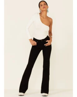 Shyanne 25 Shyanne Women's Seamed Pockets Mid Rise Bootcut Jeans