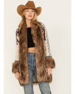 Shyanne 27 Shyanne Women's Southwestern Knit Faux Fur Trim Cardigan