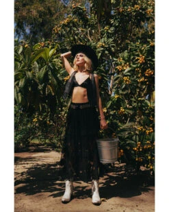 Shyanne Women's Diamond Embroidered MeshĀ Skirt